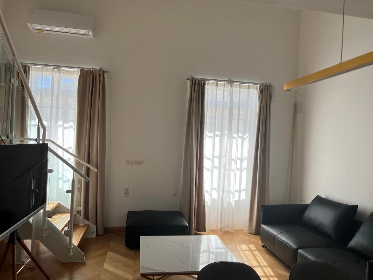 Suite Deluxe Au Carre Cathedrale En Hypercentre Saint Denis 外观 照片